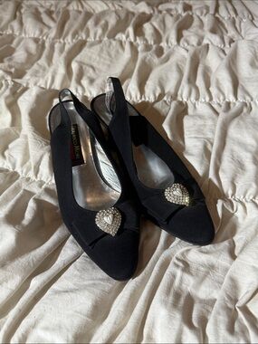Vintage Gianrico Mori Black Satin Slingback Pumps with Crystal Heart Brooch